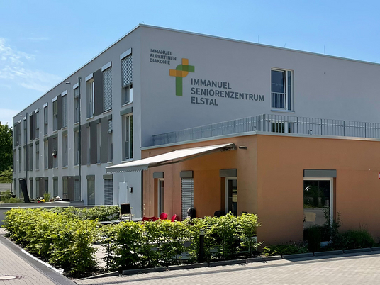 Immanuel Seniorenzentrum Elstal - Karriere - Pflegedienstleitung m/w/div. - Wustermark bei Berlin - Vollstationäre Pflegeeinrichtung